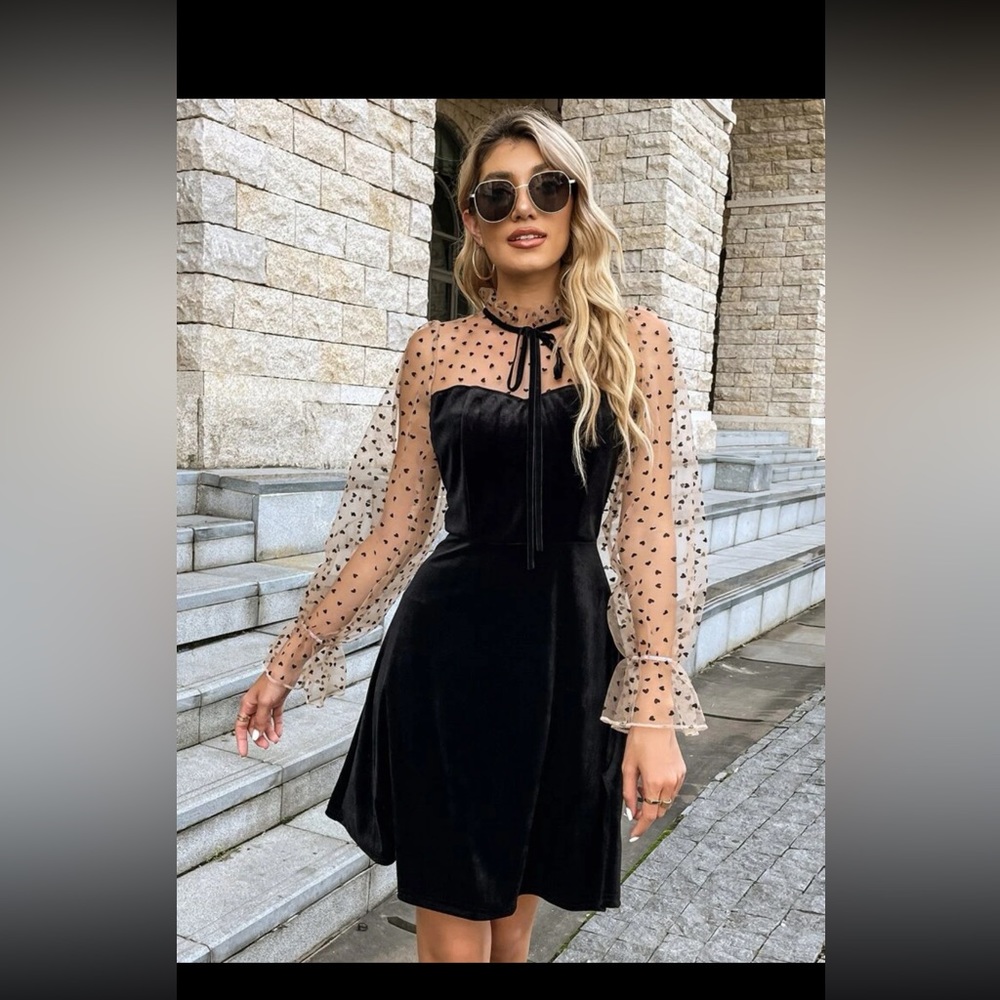 S/4 black short long sleeve dress tie neck, heart mesh flounce sleeve
